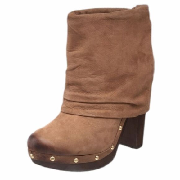 Vince Camuto Distressed Leather CoCo Fold-Over Cuffed Top Clog Booties Size 10 - Picture 1 of 11